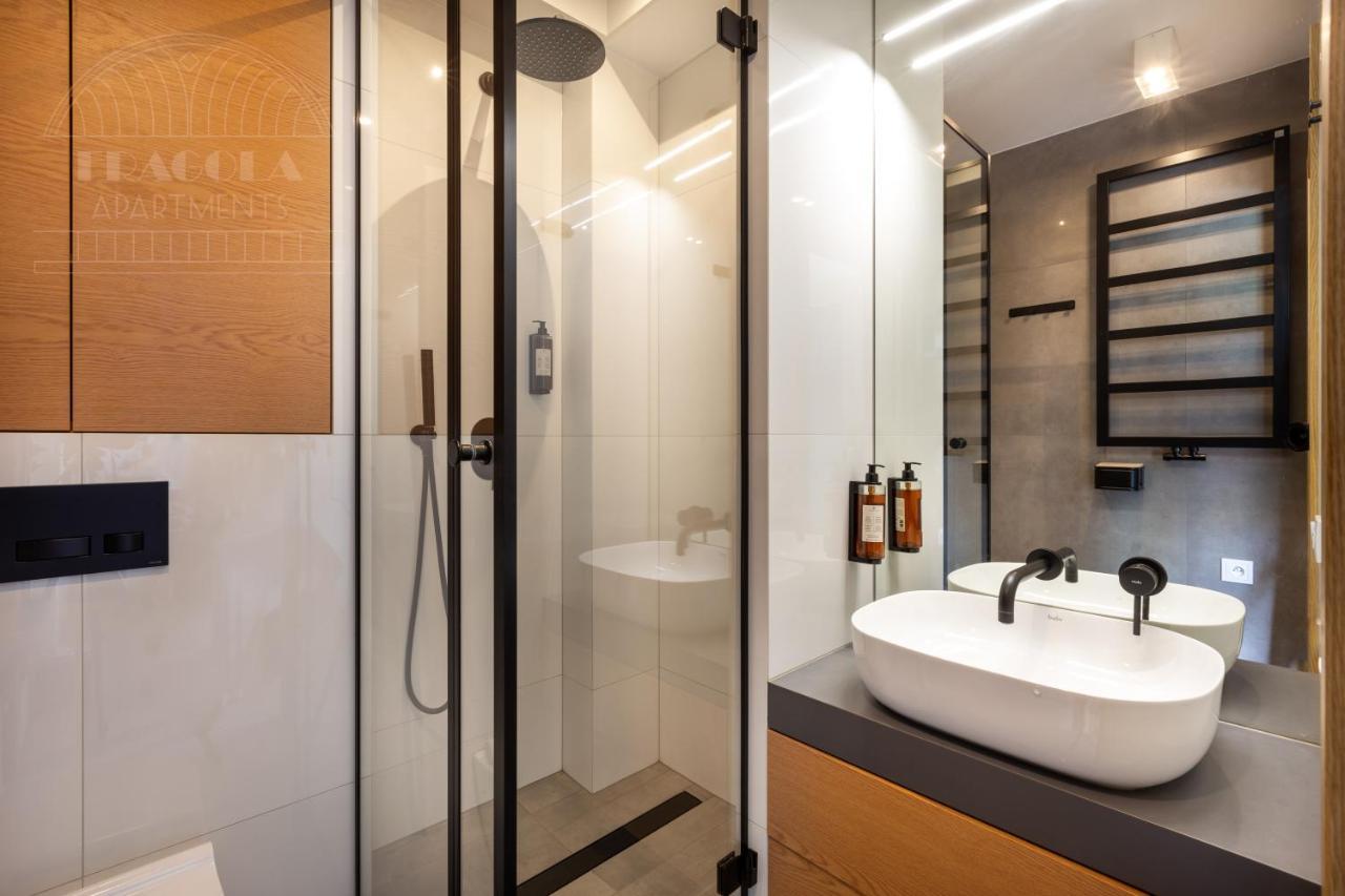Artsquare Fragola Apartments - City Center Kazimierz Krakow Luaran gambar
