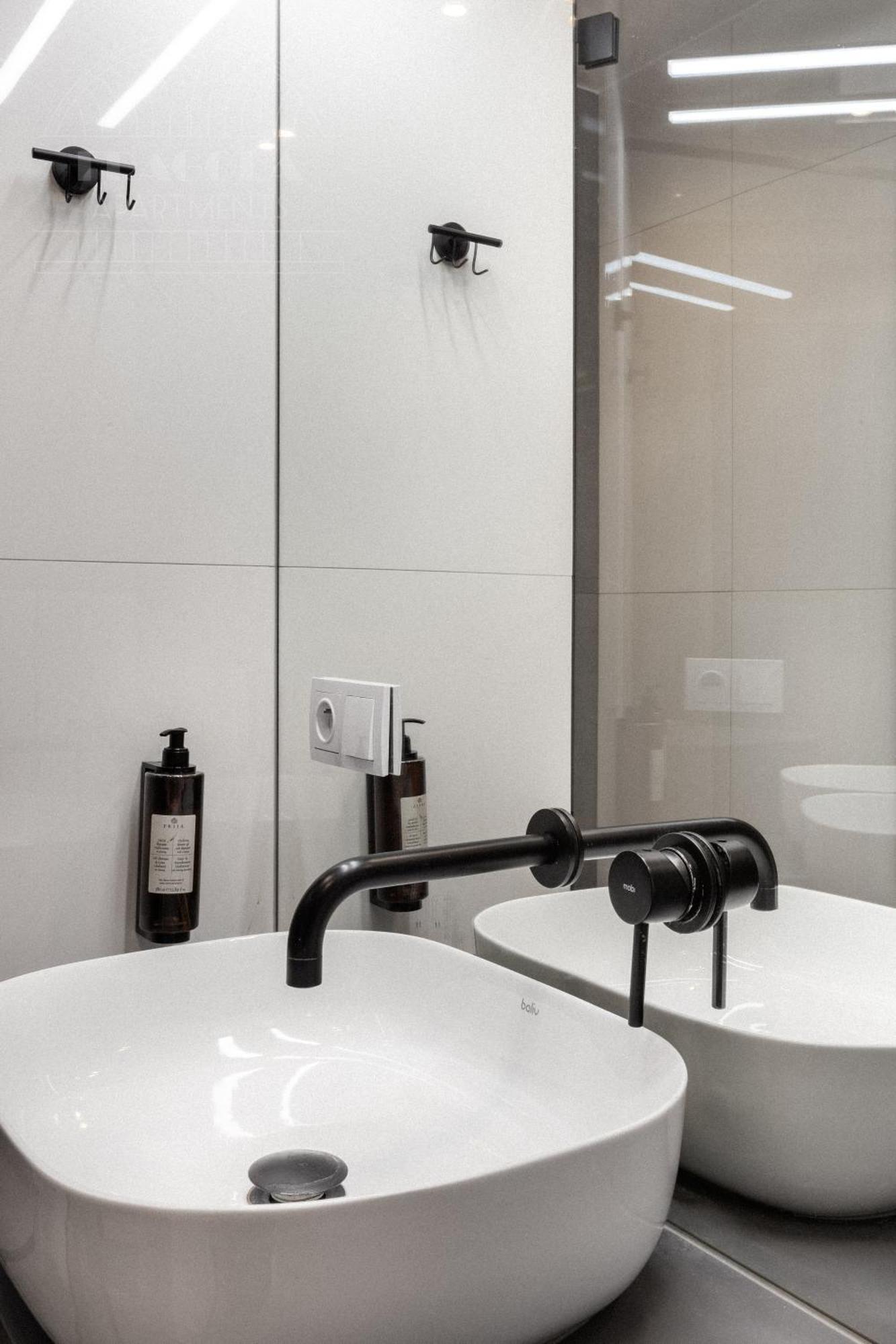 Artsquare Fragola Apartments - City Center Kazimierz Krakow Luaran gambar